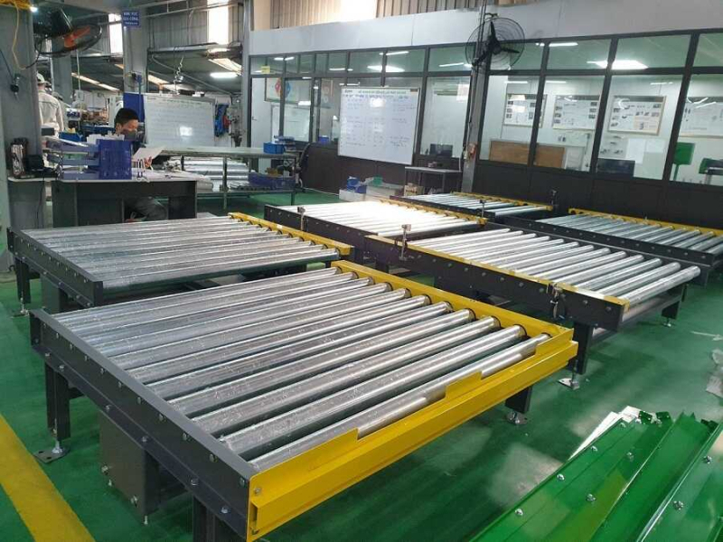 Top 5 Ứng dụng của Băng tải con lăn trong các ngành công nghiệp