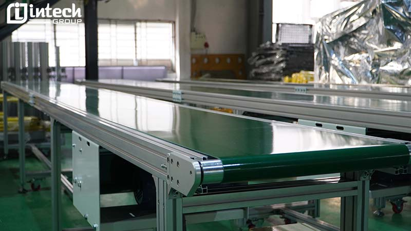 Cùng chuyên gia Intech phân biệt sự khác nhau giữa băng tải và băng chuyền