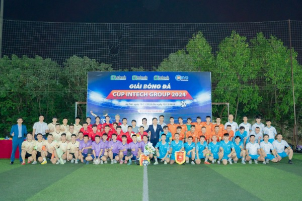 Lễ khai mạc giải bóng đá nội bộ Cup Intech Group 2024