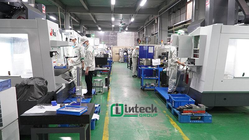 Các nguyên tắc an toàn trong nhà máy sản xuất của Intech Group