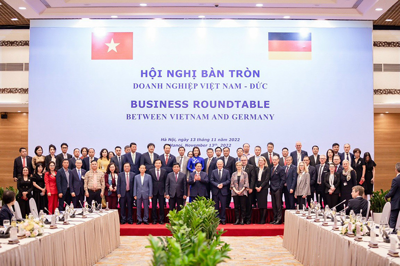 Ông Hoàng Hữu Thắng - Đại diện Intech Group vinh dự tham gia Hội nghị bàn tròn doanh nghiệp Việt Nam - Đức