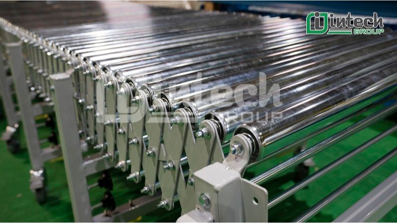 Băng tải con lăn xếp