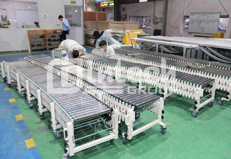 Băng tải con lăn xếp