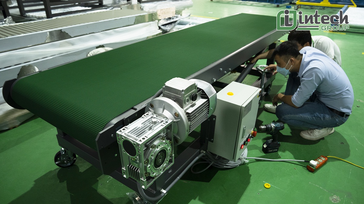 Băng tải PVC nhám gai