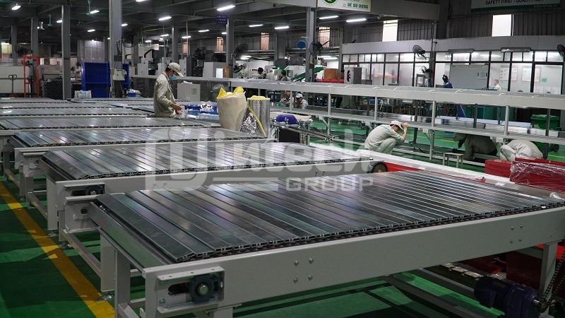 Băng tải xích tấm Intech