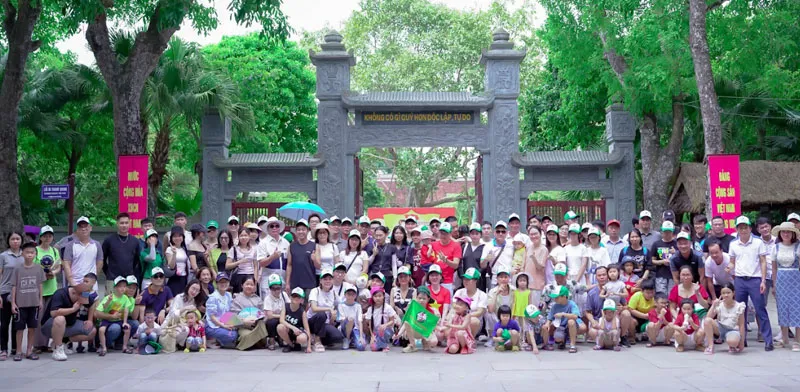 Intech Group về thăm quê nội quê ngoại Bác Hồ đầy xúc động