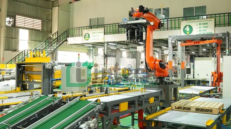 Roller Conveyor with Robot Picking and Unloading Roller Conveyor with Robot Picking and Unloading