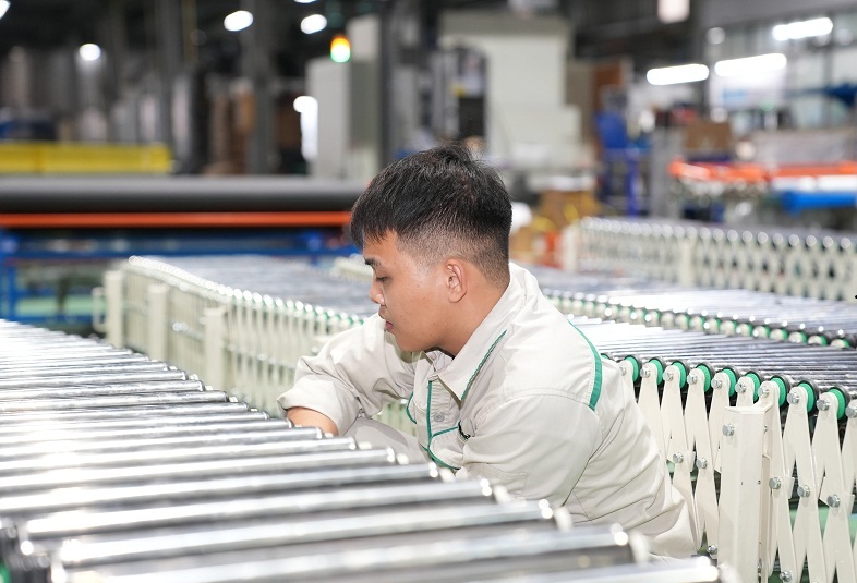 Thiết kế băng tải con lăn Thiết kế băng tải con lăn