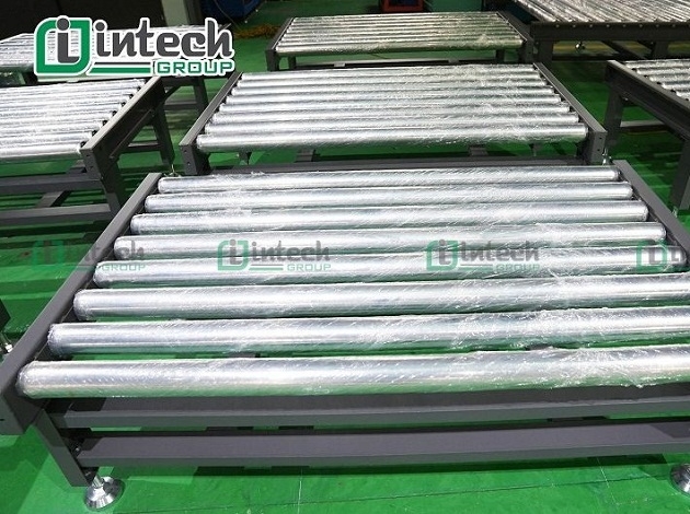 Băng tải con lăn trọng lực