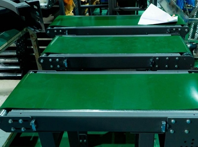 Băng tải PVC xanh