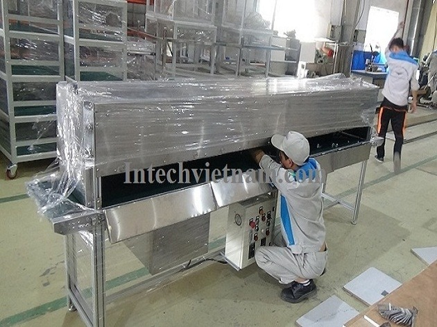 Food conveyor system