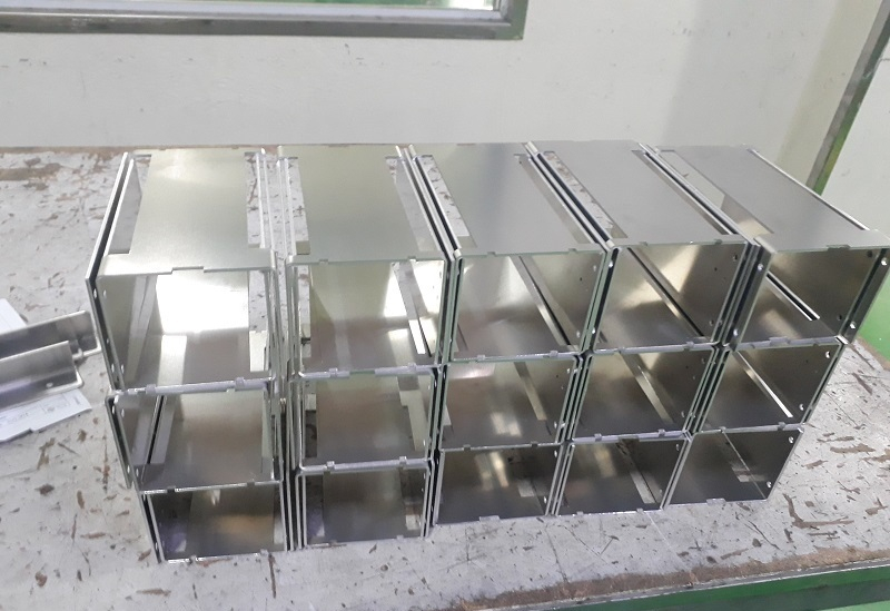 Gia công kim loại tấm
