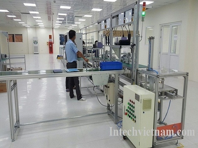 Pallet Return Conveyor