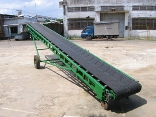 Rubber conveyor belts