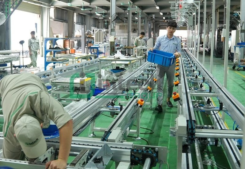 Water purifier assembly line